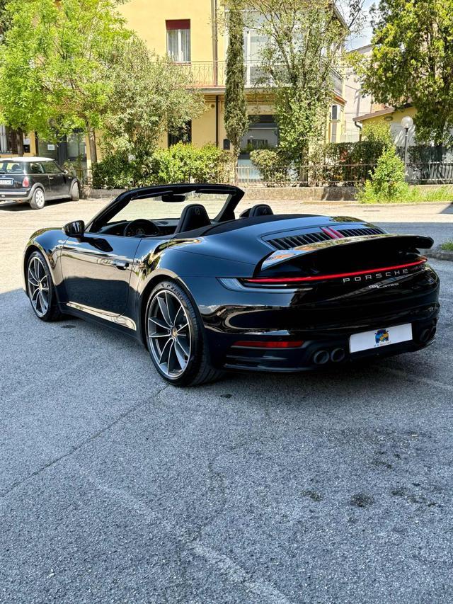 PORSCHE 911 Carrera Cabriolet