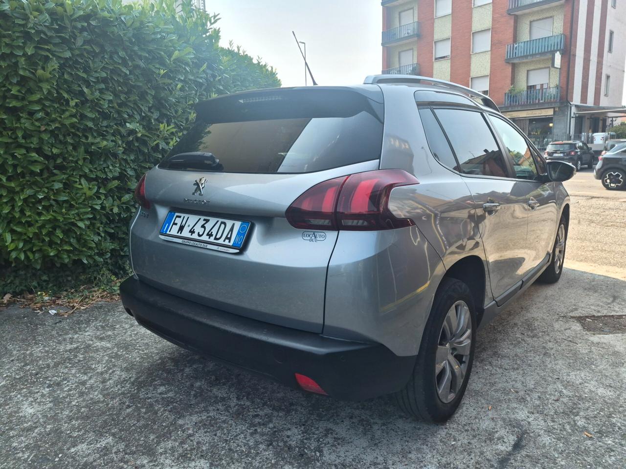 Peugeot 2008 PureTech 82 S&S Allure