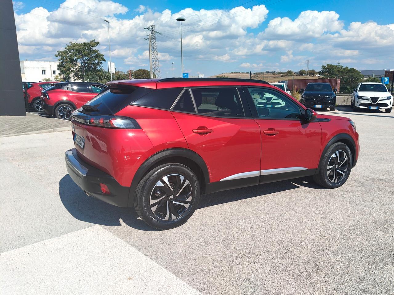 Peugeot 2008 PureTech 100 S&S Allure