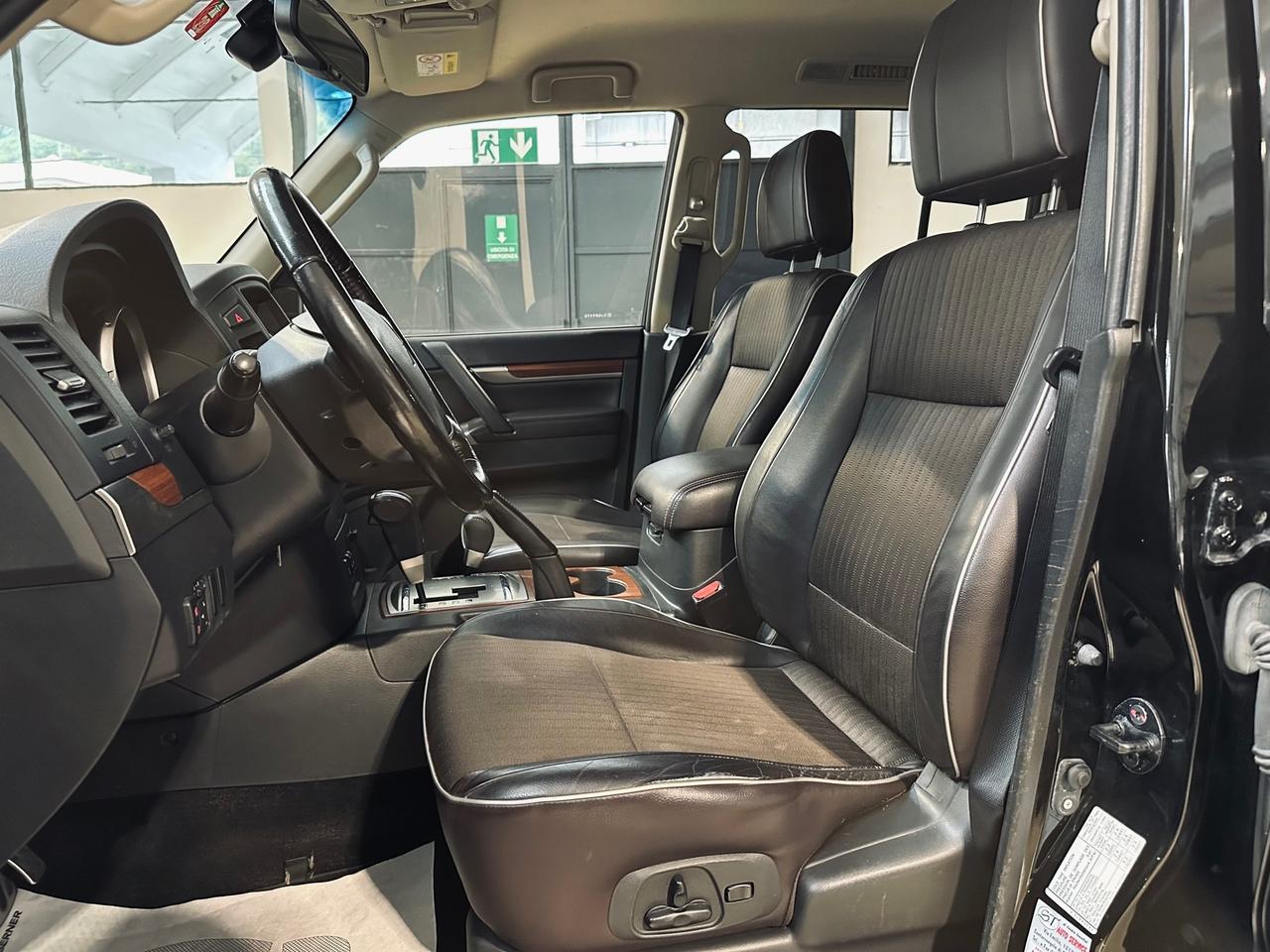 Mitsubishi Pajero 3.2 DI-D 16V Instyle 7 POSTI - RIDOTTE