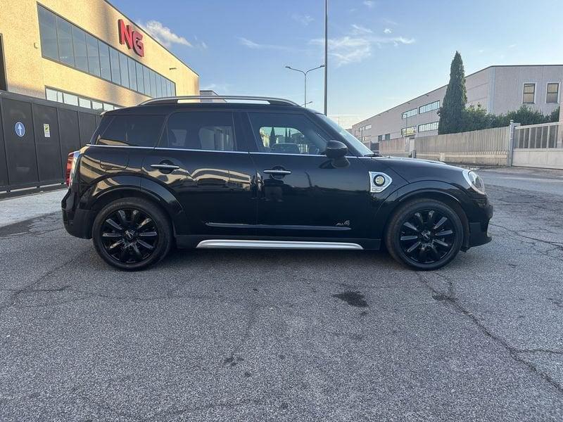 MINI Countryman Cooper S E ALL4 Hype automatica