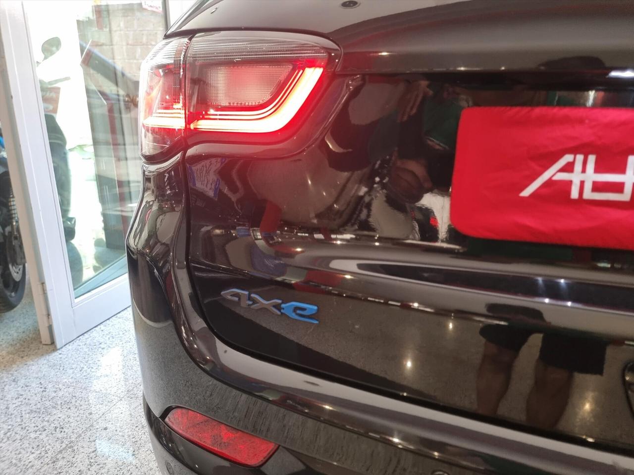 Jeep Compass 1.3 Turbo T4 130 CV PHEV AT6 4xe Longitude