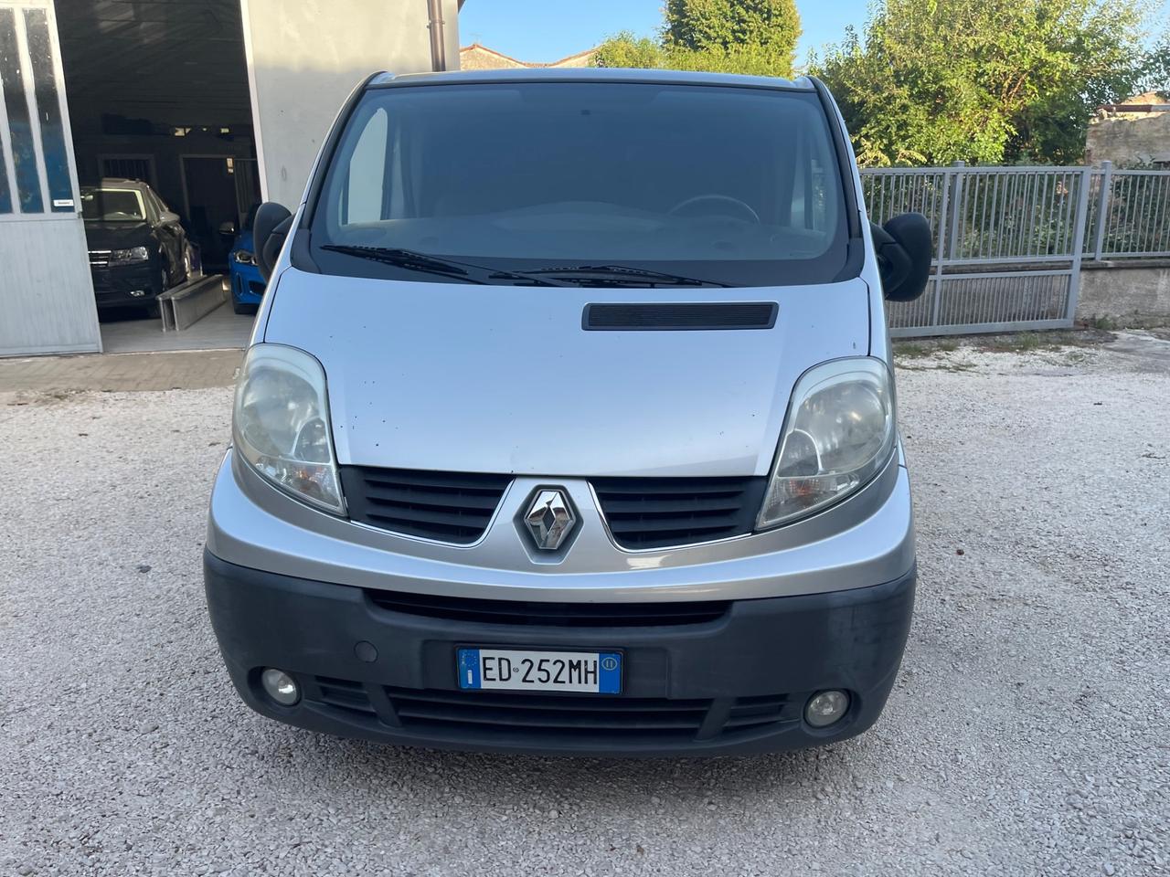 Renault Trafic T27 2.5 dCi/150 PC-TN Furgone DPF