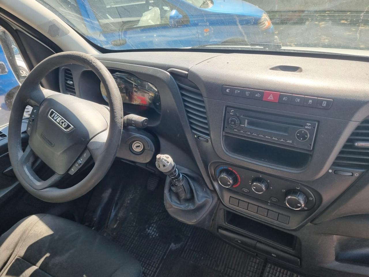 Iveco Daily 35S15V 2.3 HPT PM-SL-TM Furgone