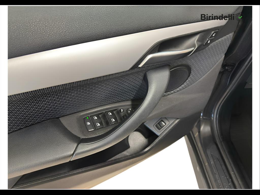 BMW X1 (F48) - X1 sDrive16d Business Advantage