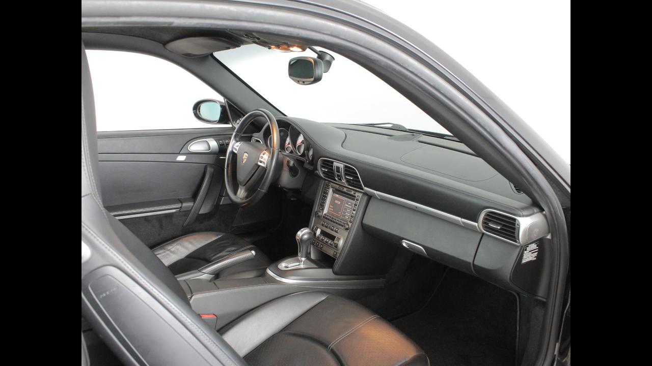 PORSCHE 911 V Carrera 997 - 911 Coupe 3.8 Carrera 4S