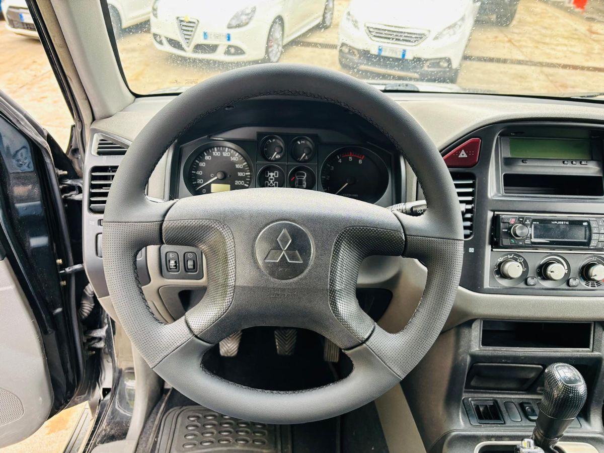 Mitsubishi Pajero 3.2 16V DI-D 3p. GLS