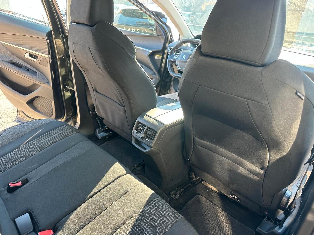 Peugeot 3008 BlueHDi 130 S&S EAT8 Allure NEOPATENTATI