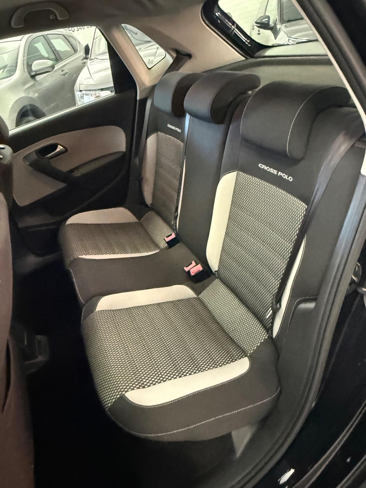 Volkswagen Polo Cross 1.6 TDI 90CV DPF