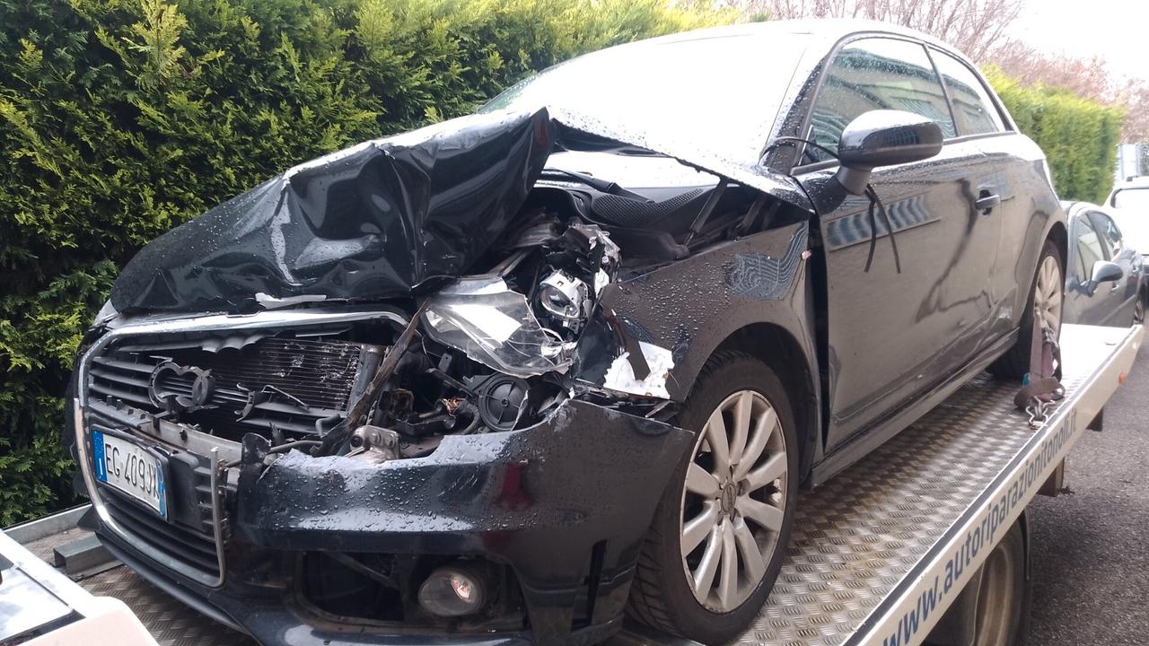 Audi A1 1.6 TDI 105 CV NEOP LEGGI LEGGI LEGGI