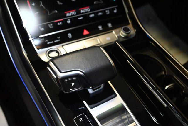 AUDI Q8 NUOVA 50TDI Q.TIP.3XS-LINE TET.22"RADAR VENT/RISC.