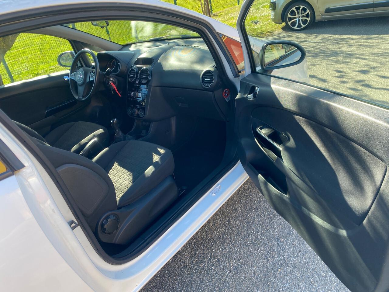 Opel Corsa 1.3 CDTI 75CV Euro5 Ok NEOPATENTATI