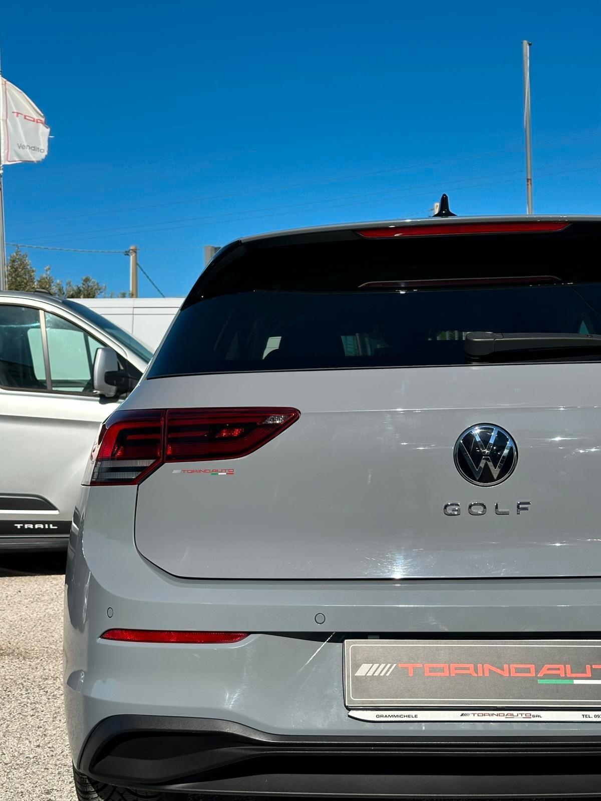 Volkswagen Golf VIII 2.0 TDI DSG UNITED