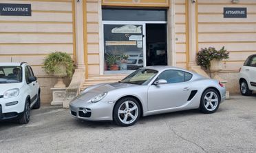Porsche Cayman 2.7