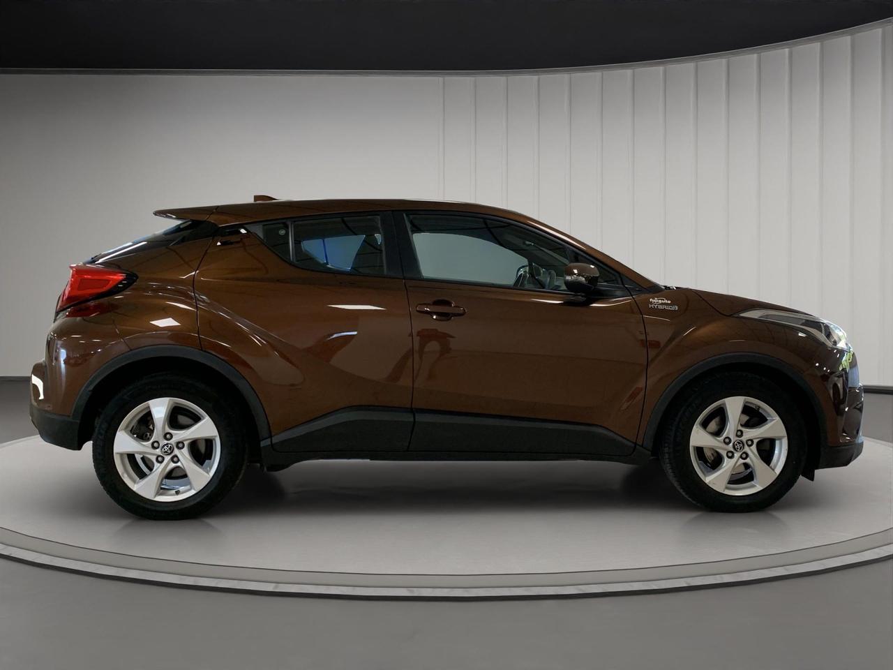 Toyota C-HR 1.8h Active 2wd e-cvt