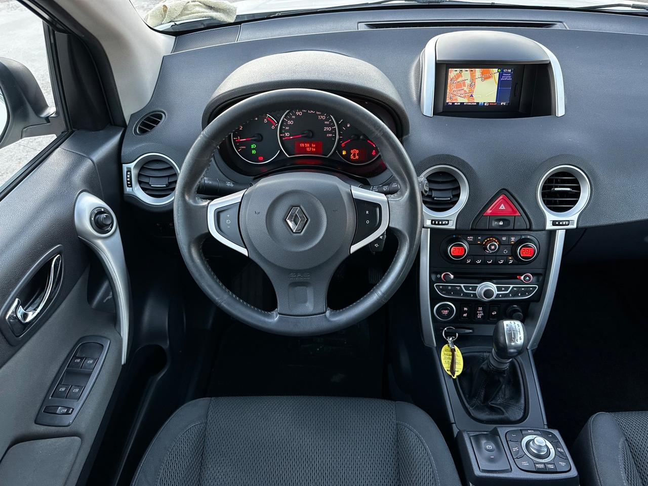 Renault Koleos 2.0 dCi 150CV 4X4 DE LUXE