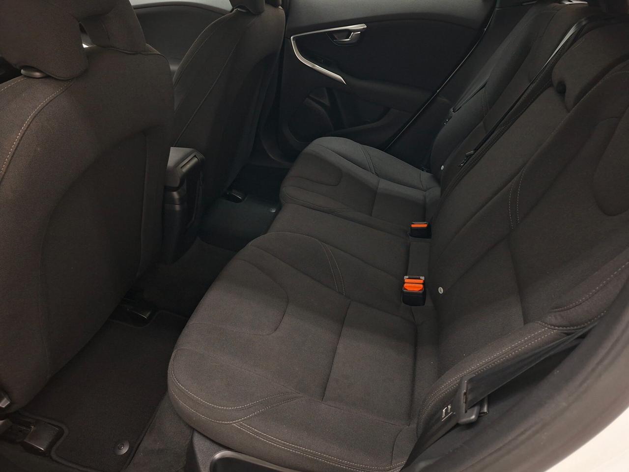 Volvo V40 Cross Country D2 Geartronic 120cv Business Plus
