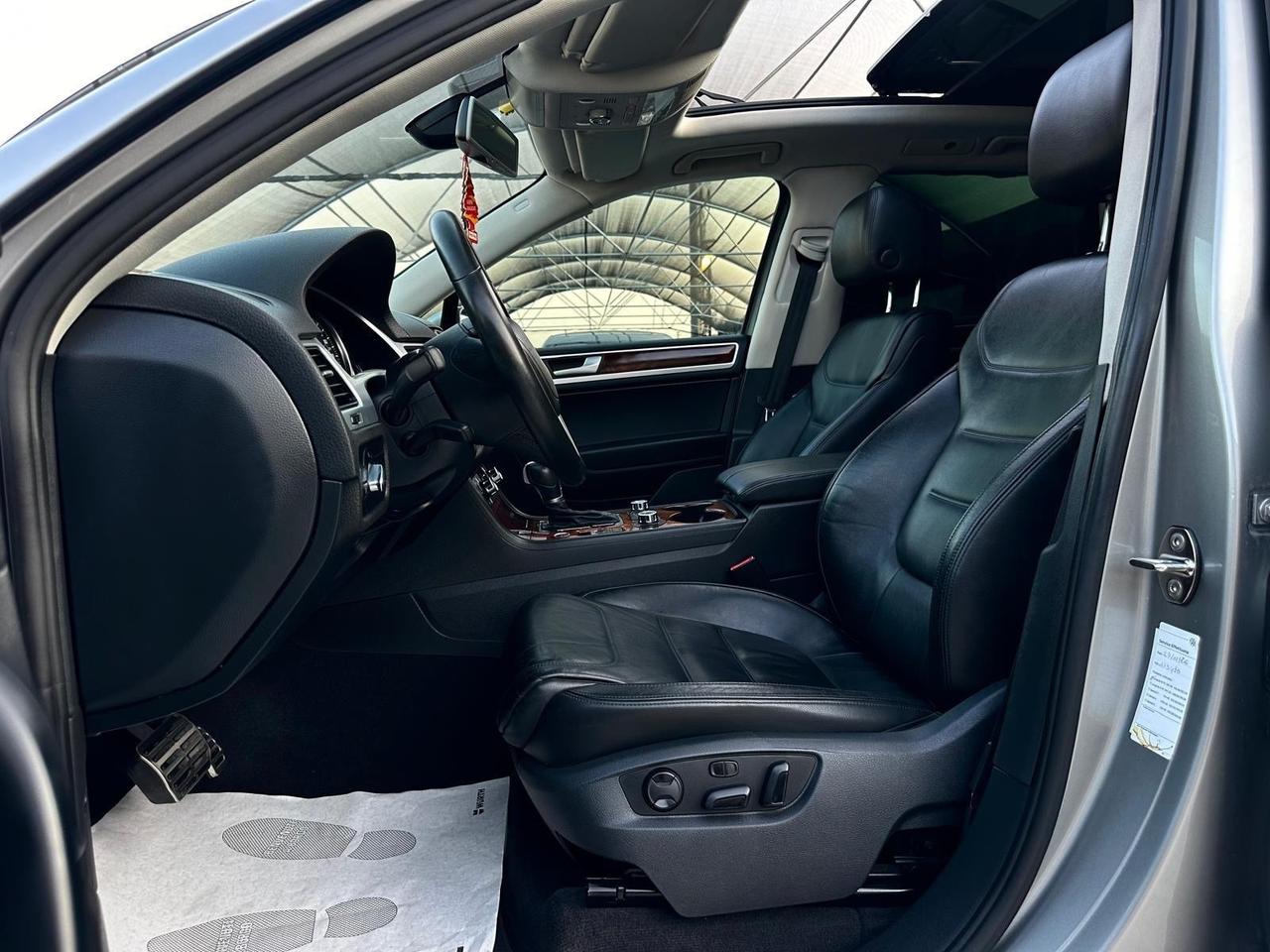 Volkswagen Touareg 3.0 TSI Tiptronic Hybrid
