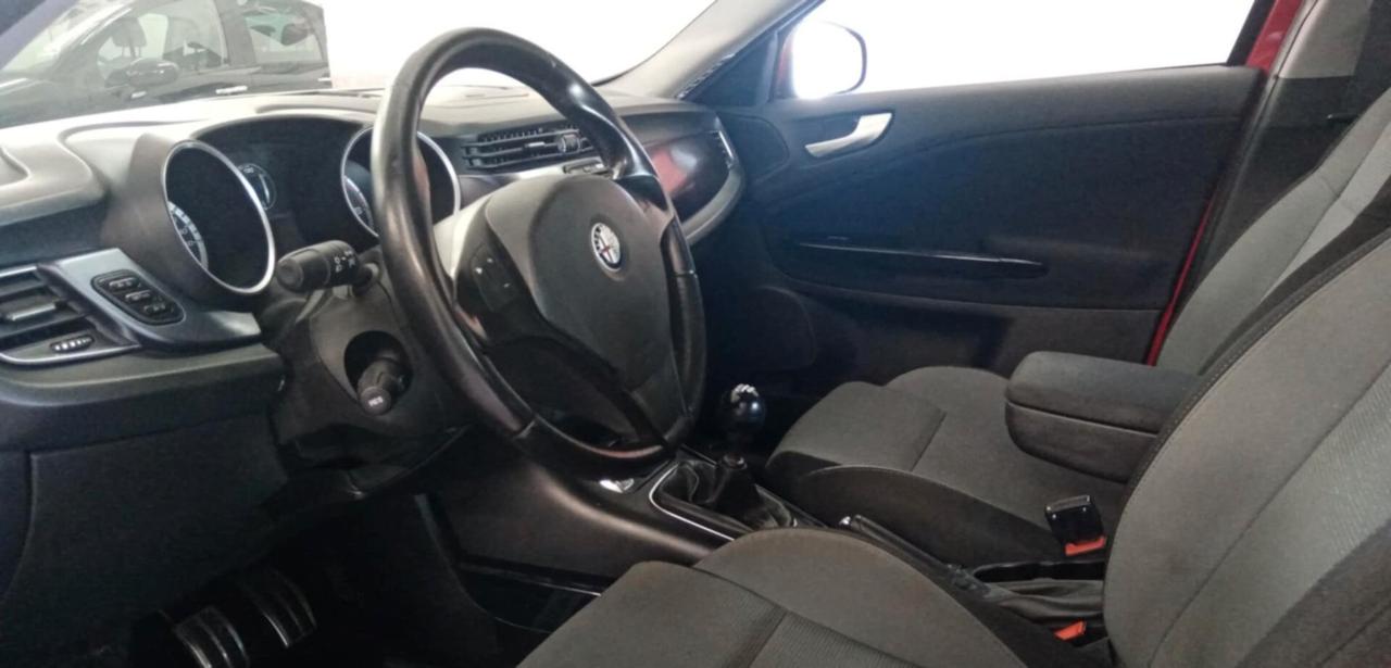 O F F E R T A-SHOCK Alfa Romeo Giulietta 1.6 JTDm-2 105 CV