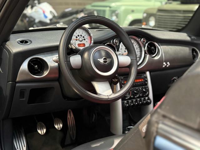 MINI Cabrio 1.6 16V Cooper S Cabrio