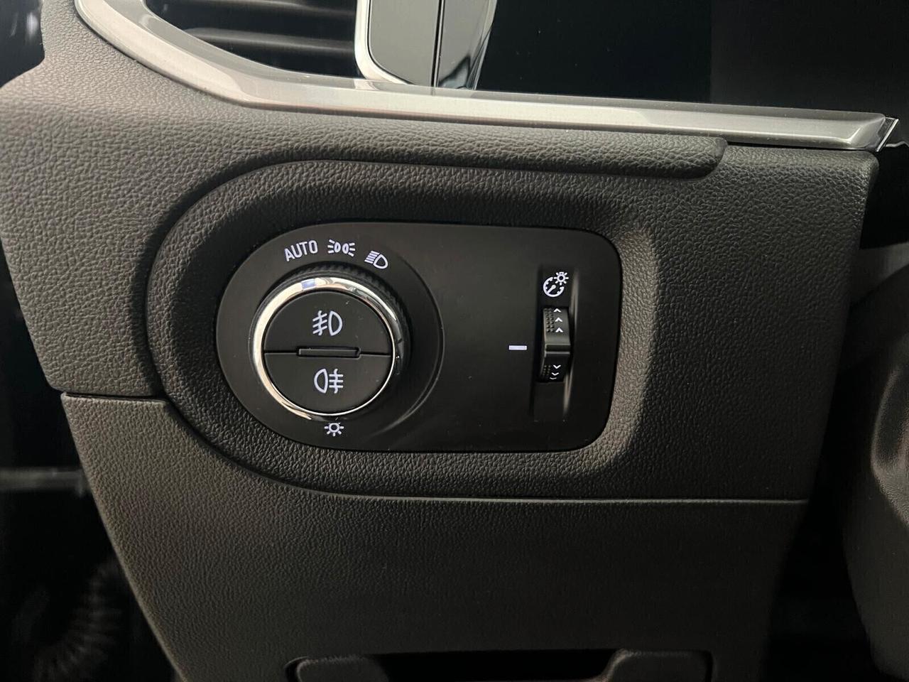 Opel Grandland 1.6 PHEV aut. AWD Ultimate 2022