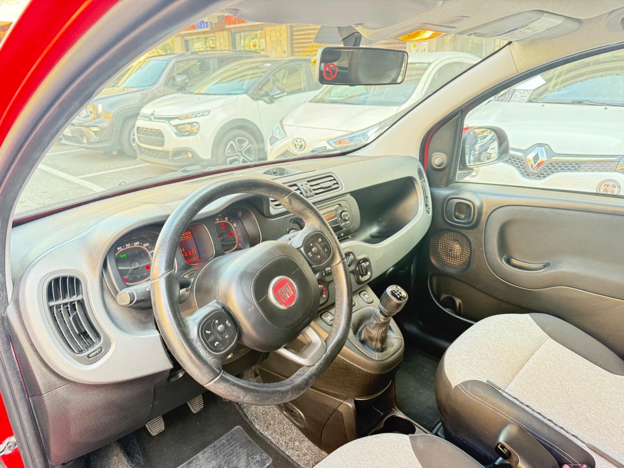 Fiat Panda 1.2 Lounge LED PDC CERCHI 15 VOLANTE MULTIFUNZIONE 5 POSTO OMOLOGATO