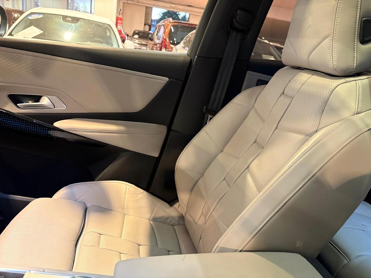 Ds Ds 7 Étoile BlueHDi 130 aut. ETOILE SPOTICAR