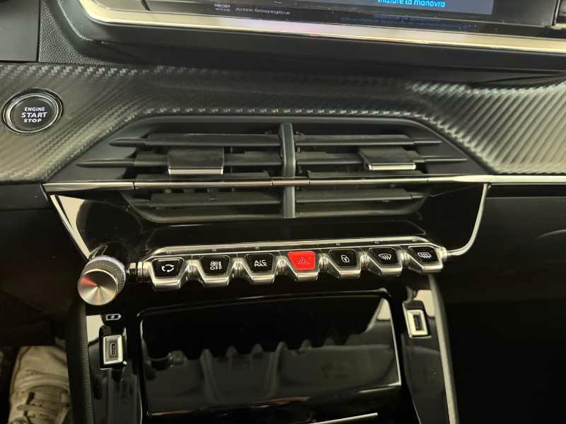 PEUGEOT 2008 II 2020 - 2008 1.5 bluehdi Allure Pack s&s 110cv