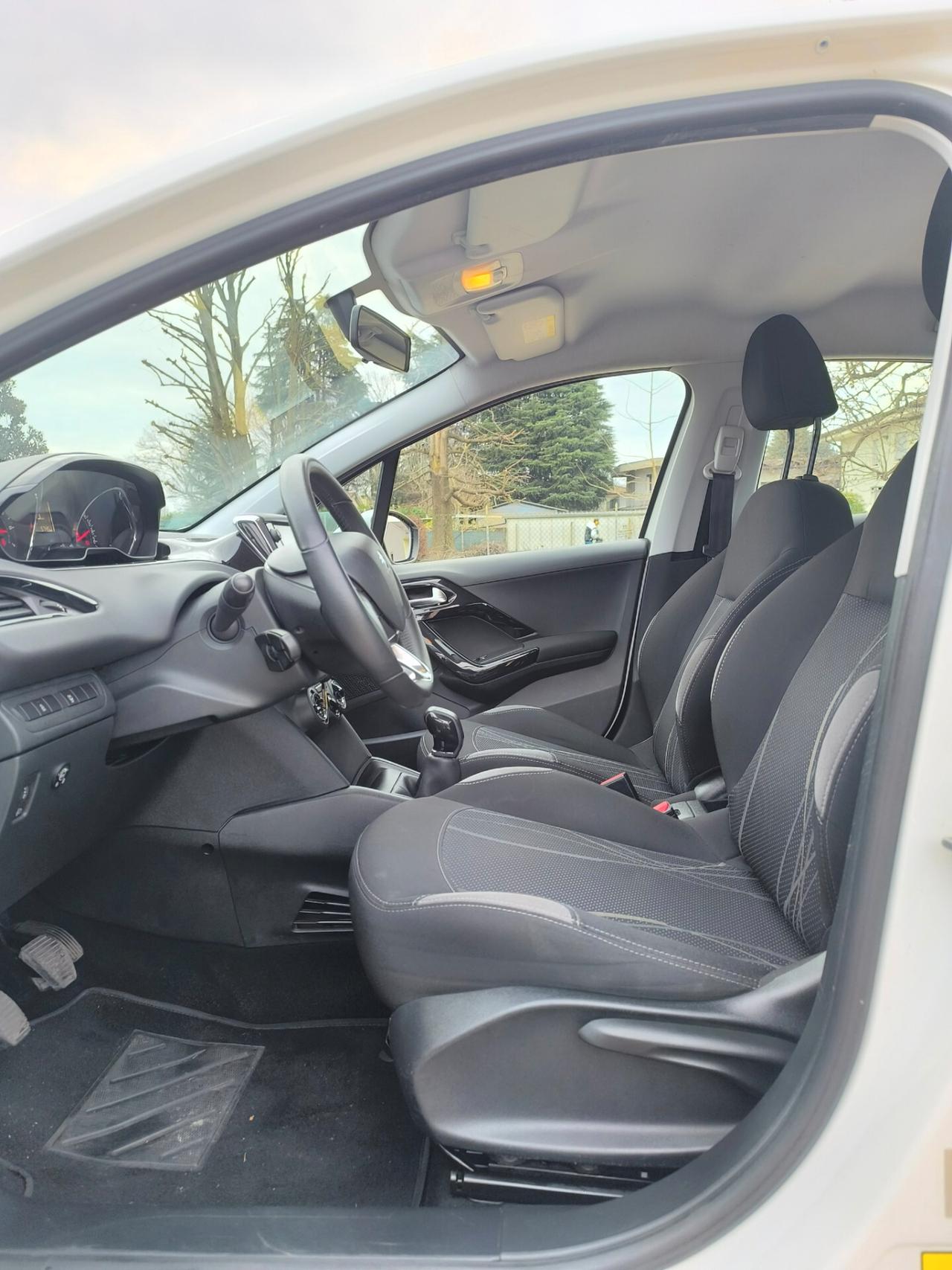 Peugeot 208 1.4 VTi 95 CV 5p. GPL Allure neopatentati