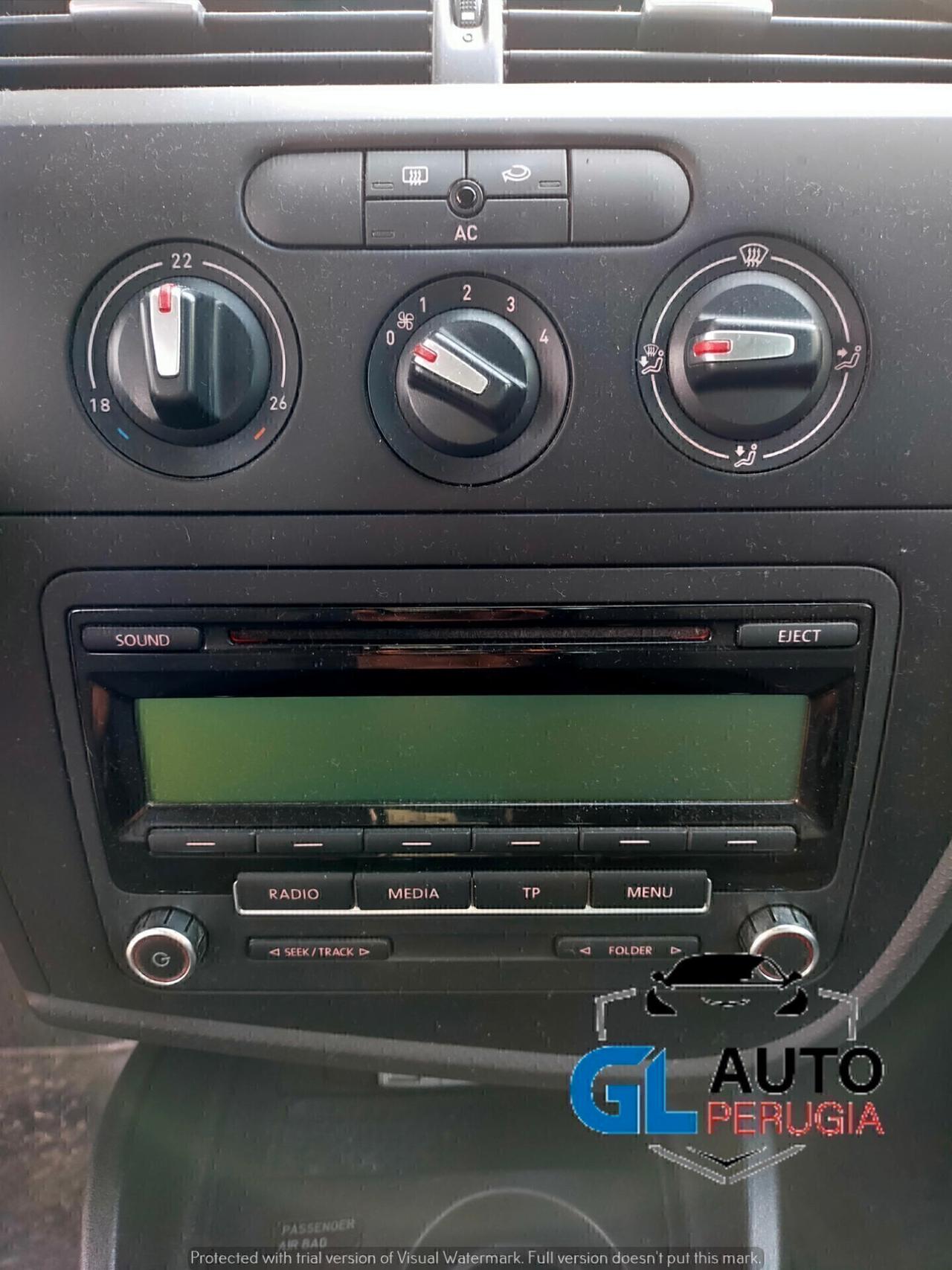 Seat Leon 1.6 tdi 90 cv PER NEOPATENTATI full opt