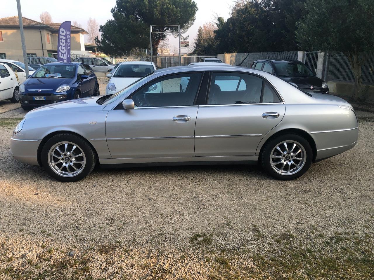 LANCIA THESIS 3.0 EXECUTIVE - KM 125000