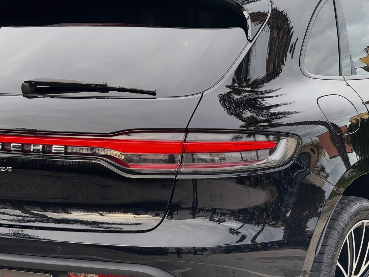 Porsche Macan 2.0 Turbo Benzina 265CV PDK TETTO