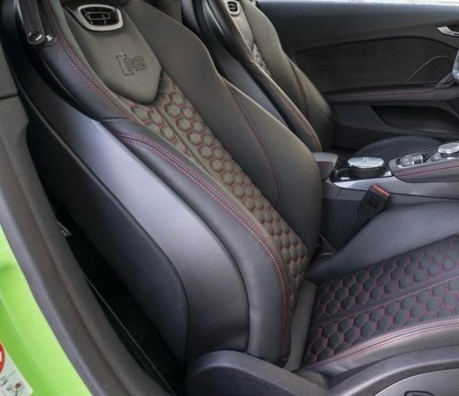 Audi TT RS Roadster 400 CV