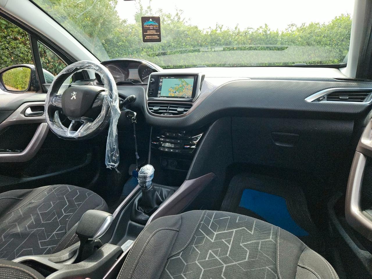 Peugeot 2008 PureTech 82 Active PER COMMERCIANTI