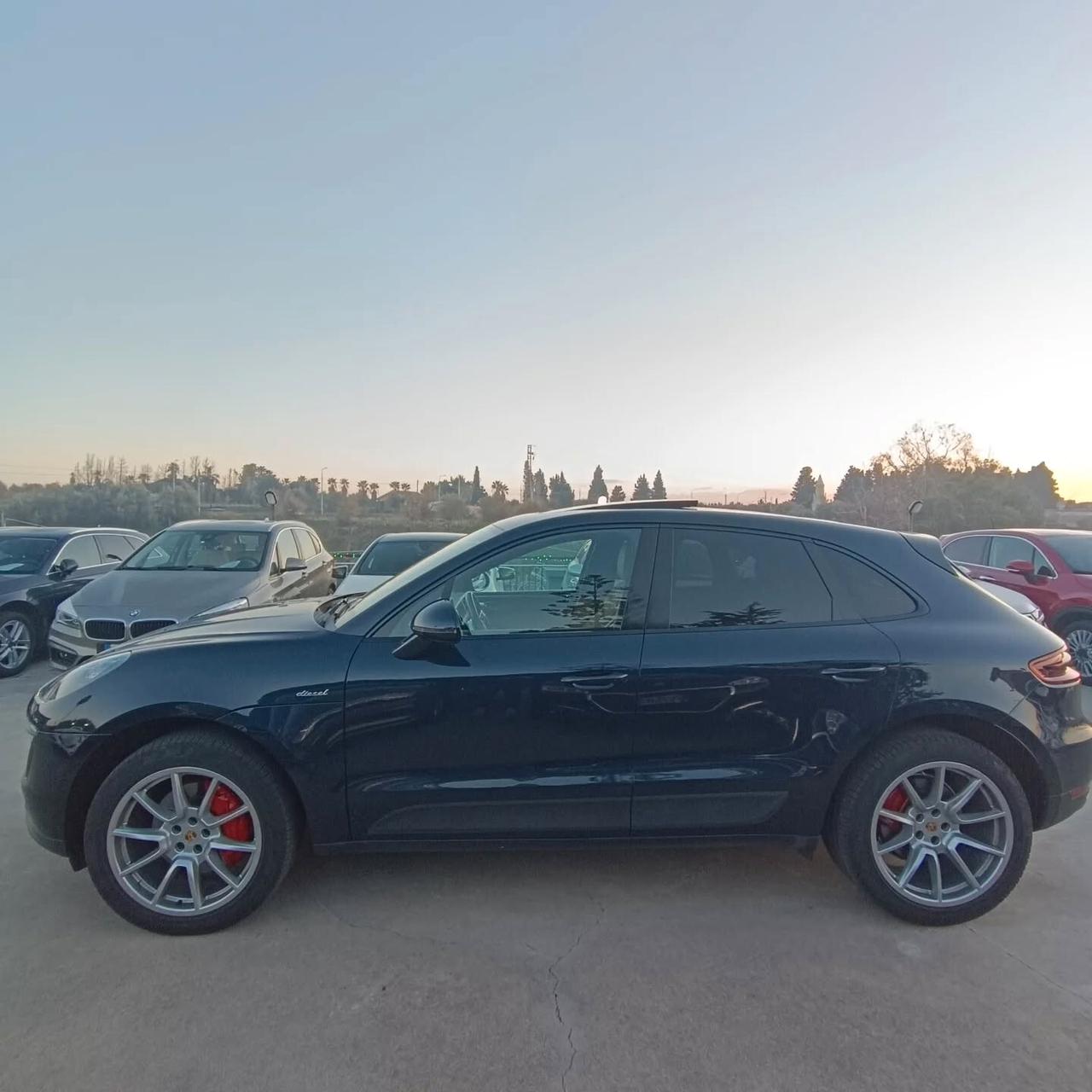 Porsche Macan STRAFULL KM CERTIFICATI