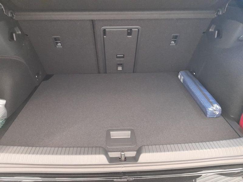 Volkswagen Golf 1.5 eTSI ACT 110kW R-Line Plus DSG