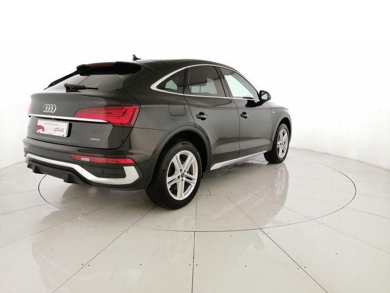 Audi Q5 Sportback 40 2.0 tdi mhev 12V S line quattro s-tronic