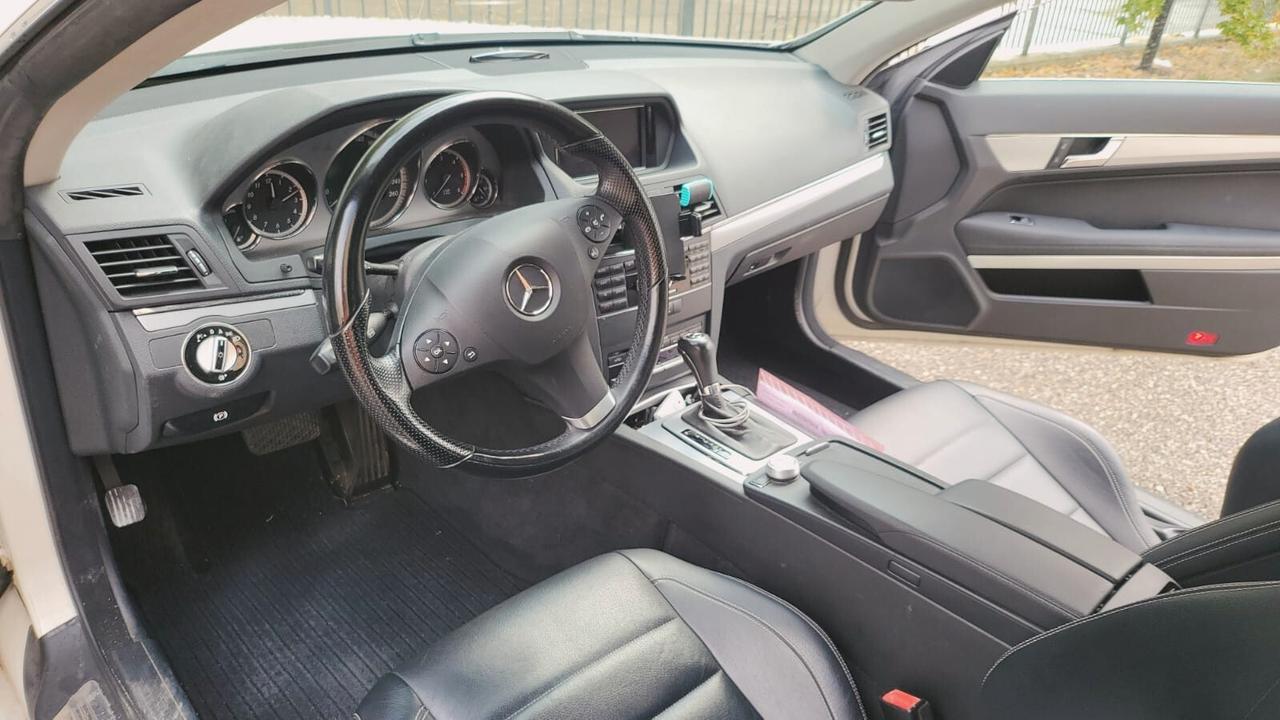 IMPECCABILE-PERFETTA-Mercedes-benz E 250 CDI Coupé BlueEFFICIENCY Avantgarde