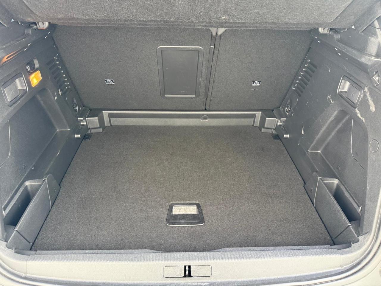 Peugeot 3008 BlueHDi 130 EAT8 Allure Pack - 2023