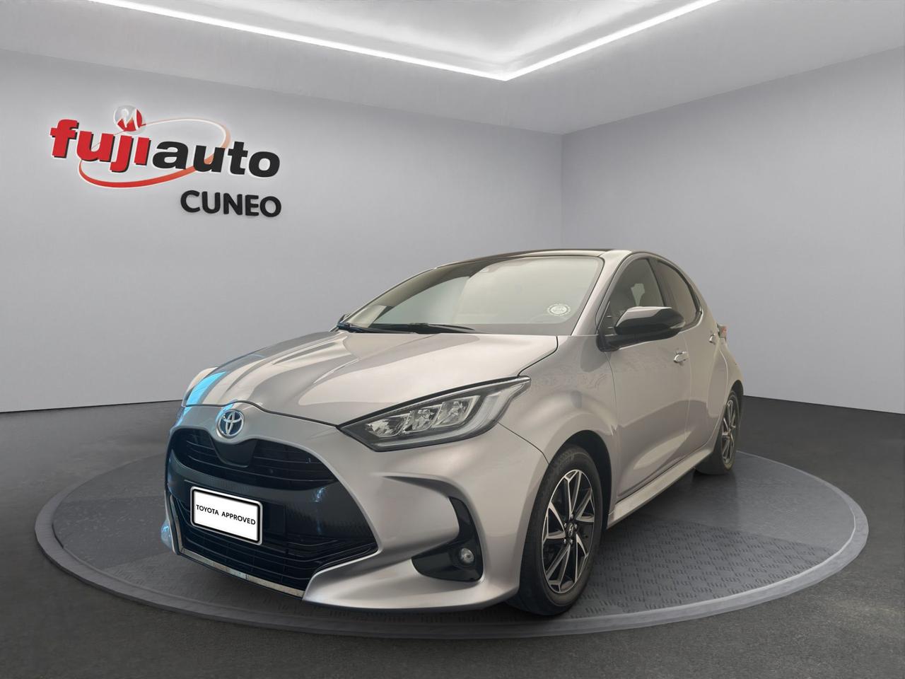 Toyota Yaris 1.5h Lounge