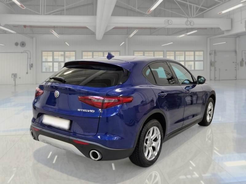 Alfa Romeo Stelvio 2.2 Turbo Business Q4 AT8