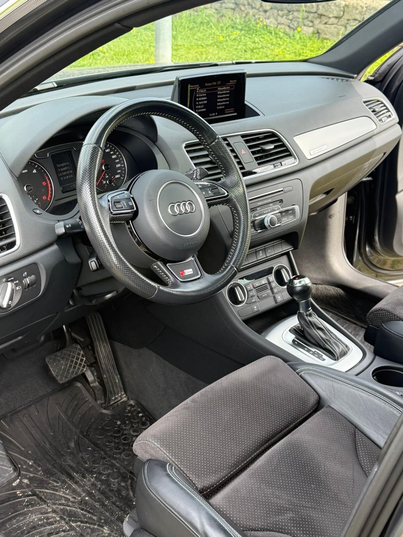 Audi Q3 2.0 TDI 150 CV quattro s-tronic s-Line