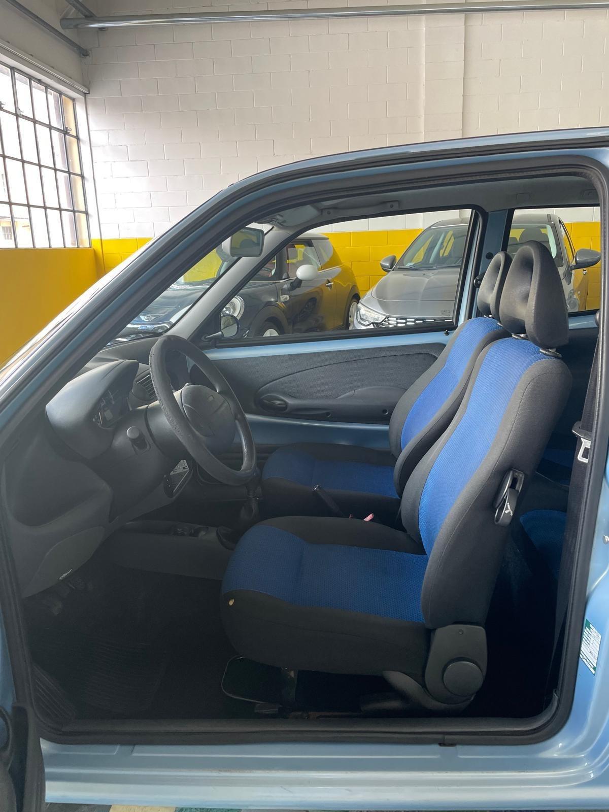 Fiat Seicento 1.1i cat Brush