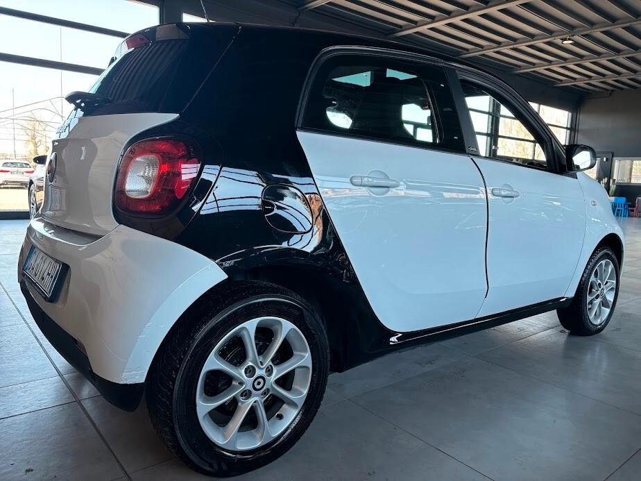 Smart ForFour 90 0.9 Turbo Passion 90CV NEOPATENTATI