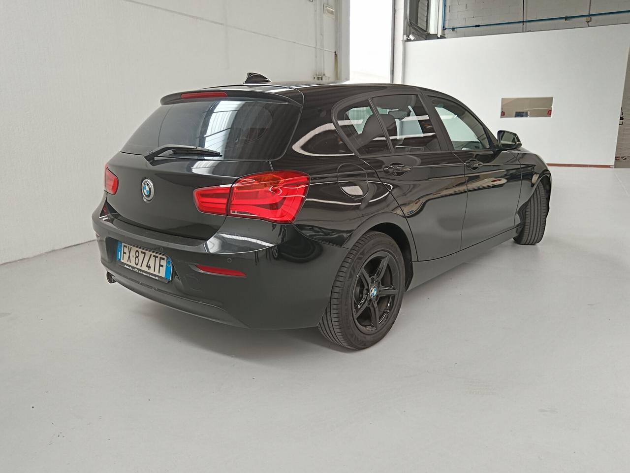 Bmw 118 118d 5p. Advantage