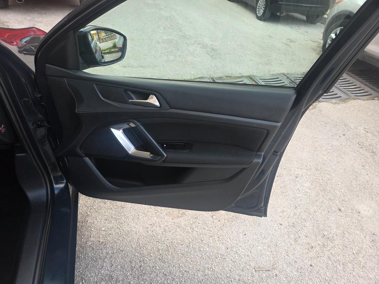 PEUGEOT 308 1.6 HDI 120 CV BERLINA KMCERTIF 2016