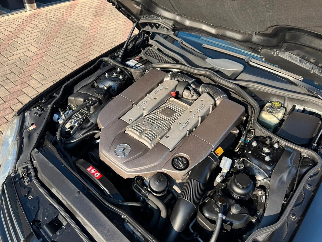 Mercedes SL 55 AMG targa oro
