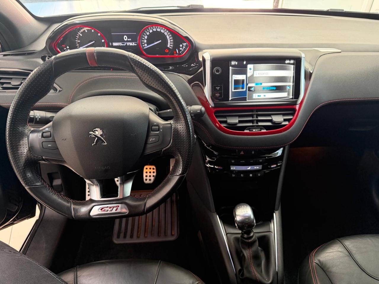 Peugeot 208 1.6 THP 200 CV 3 porte GTi