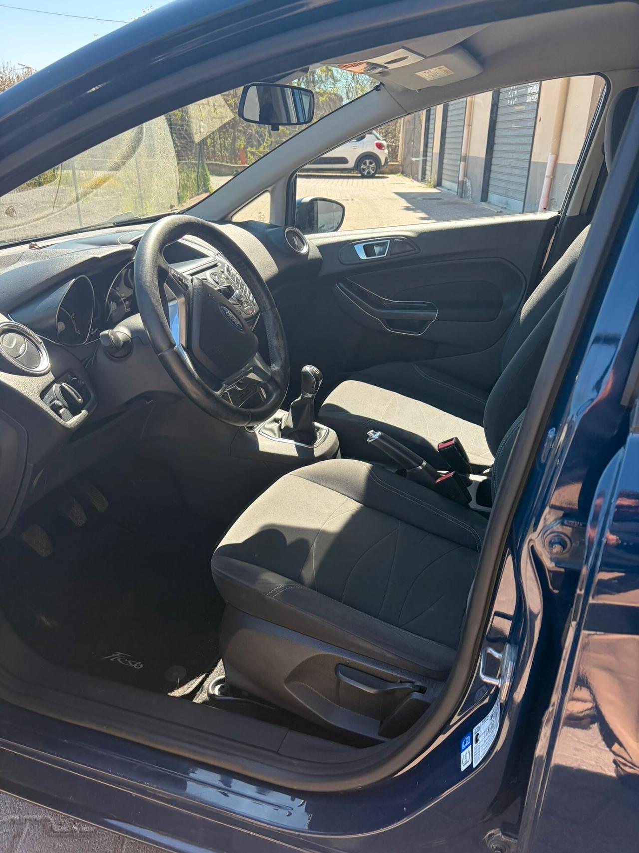 Ford Fiesta 1.5 TDCi 75CV 5 porte Titanium