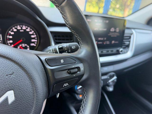 KIA Stonic 1.2 DPI 84CV UNIPROPRIETARIO RETROCAMERA
